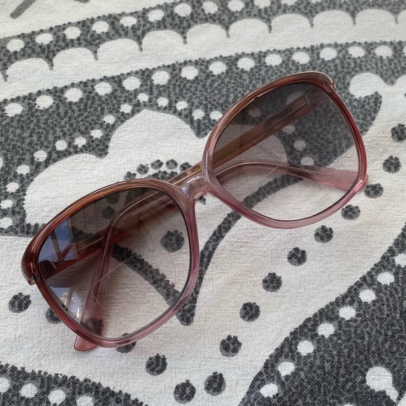 đź•¶ Reading Sunglassesđź’• - Picture 4 of 4